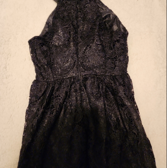ASTR Little Black Lace Dress Sz Medium - Picture 7 of 7